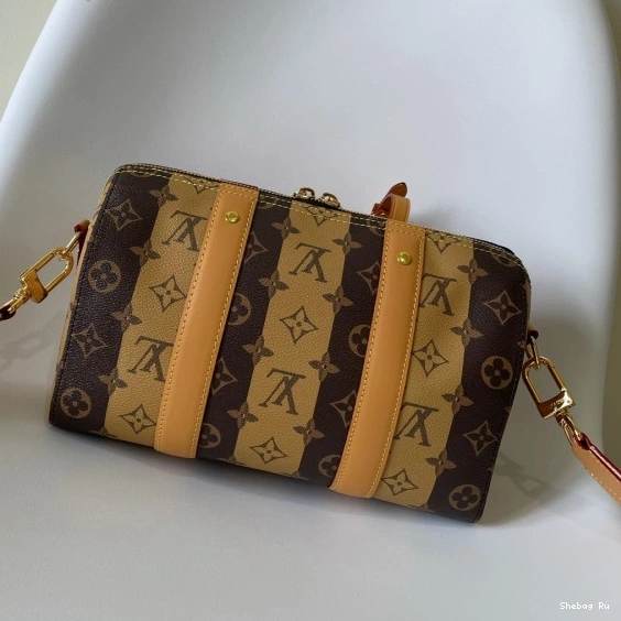 LOUIS KEEPALL CITY VUITTON 0817